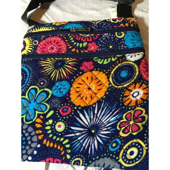 Bright Flower Multicolored Crossover Bag with 4 Zippered Pockets - Picture 7 of 8